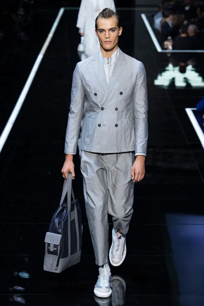 Look 71